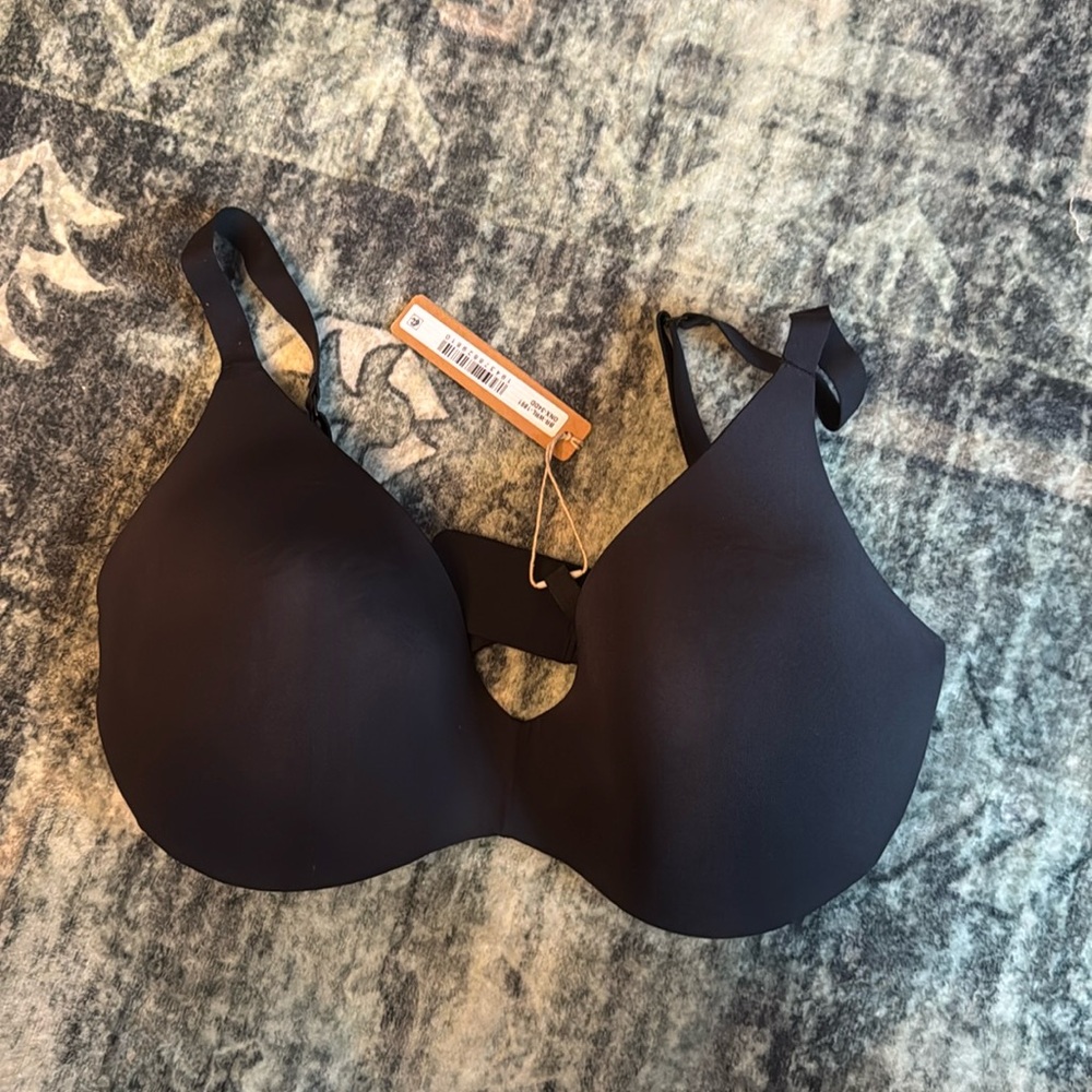 Skims bra NWT